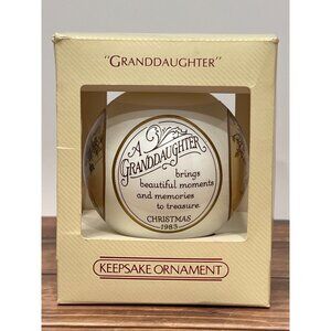 RARE 1983 HALLMARK KEEPSAKE ORNAMENT QX202-7 GRANDDAUGHTER GLASS BALL